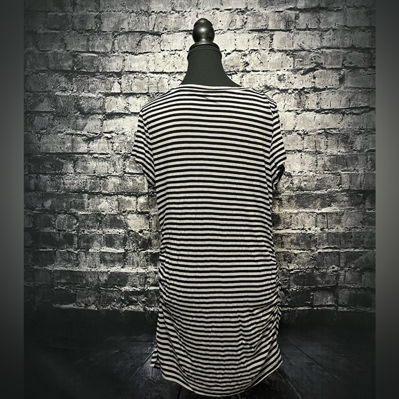 Liz Lange Maternity - Picture 3 of 6